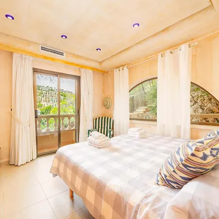 Cala Llamp Villa